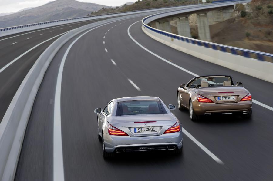  Mercedes-Benz SL500 2012 года  (фото 14 из 31)